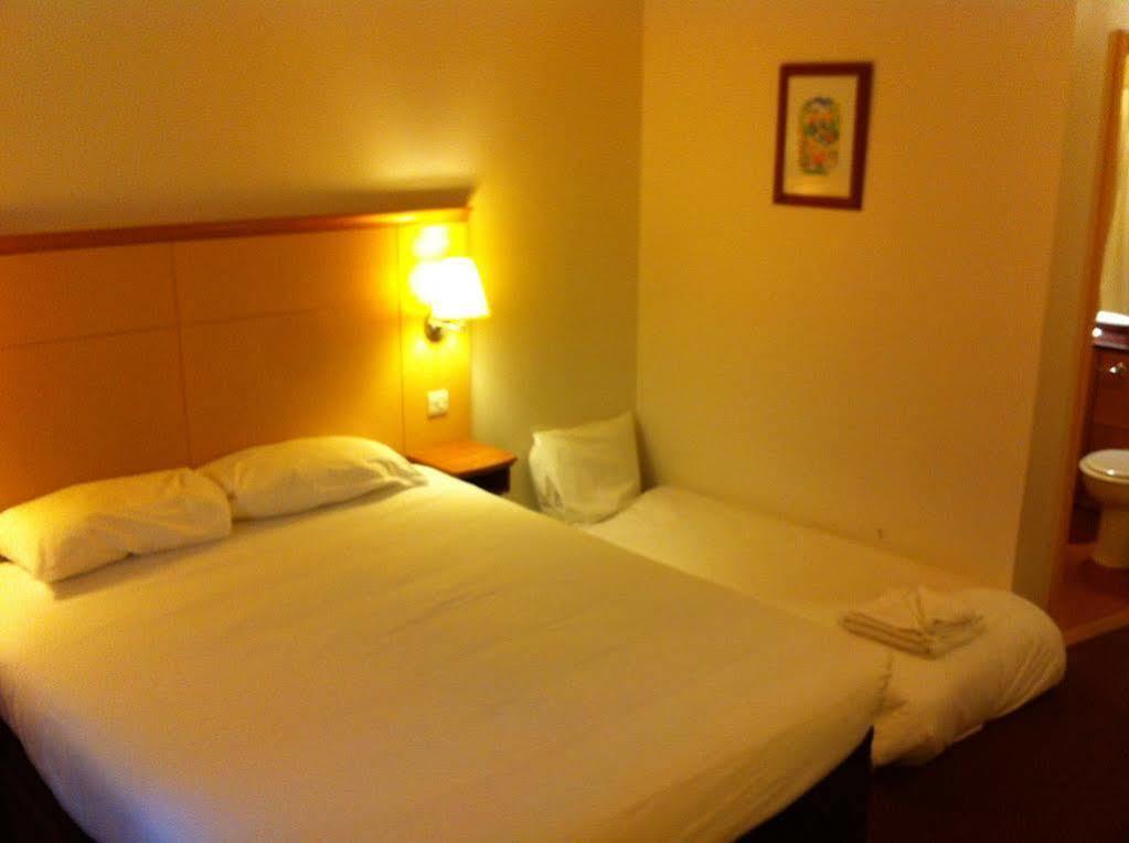 Days Inn Winchester Extérieur photo